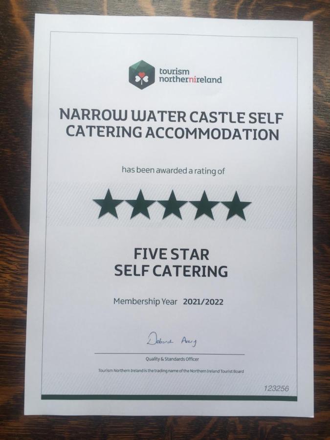 Narrow Water Castle Self Catering Accommodation วอร์เรนพอยต์ ภายนอก รูปภาพ