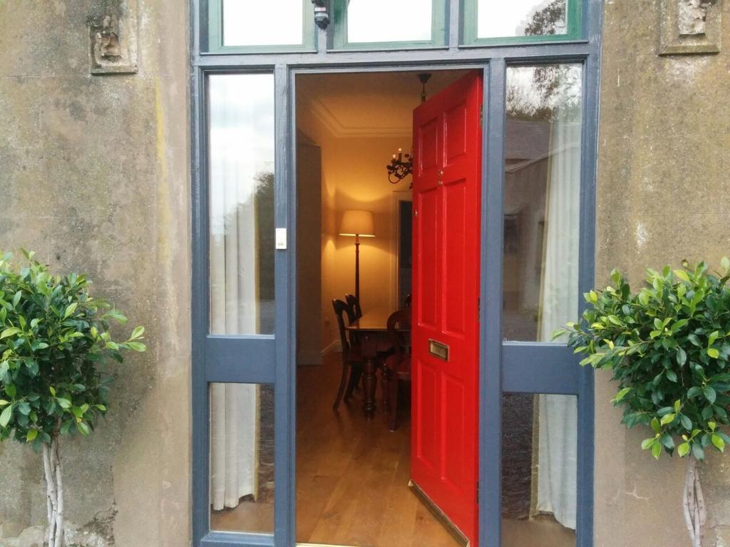 Narrow Water Castle Self Catering Accommodation วอร์เรนพอยต์ ภายนอก รูปภาพ